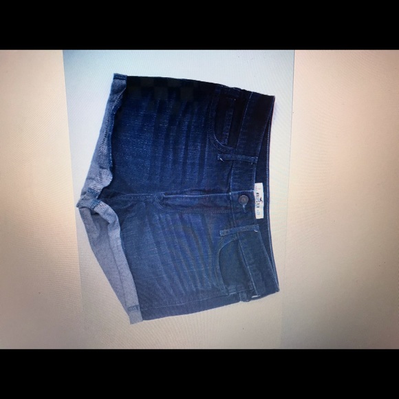 holister shorts - Picture 3 of 3